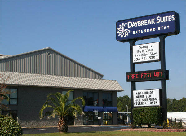 Daybreak Suites Extended Stay Dothan Exteriér fotografie